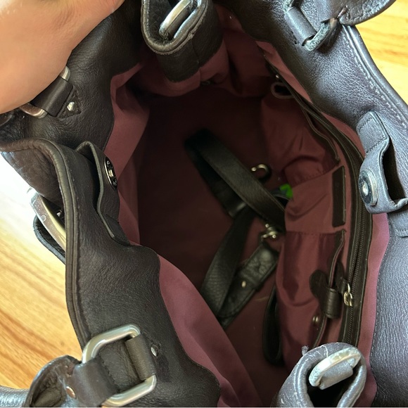 LAST CHANCE - Cole Haan Black leather boho handbag - Picture 9 of 13